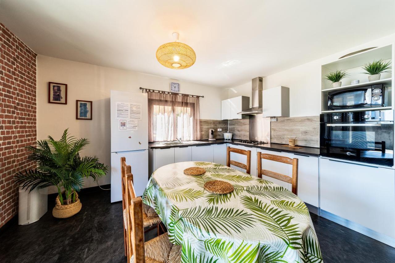 F3 Rdc L Horizon Apartment Petite Île Екстериор снимка